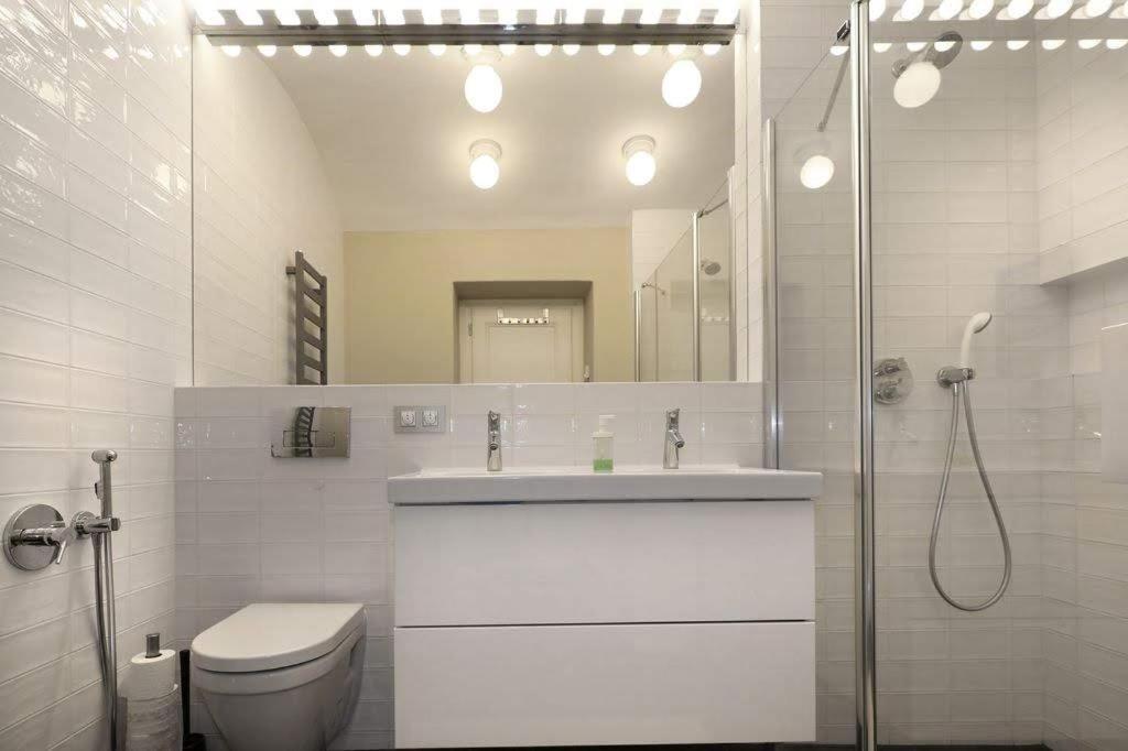 Design Loft 2 Minutes To Wenceslas Square Prag Exterior foto