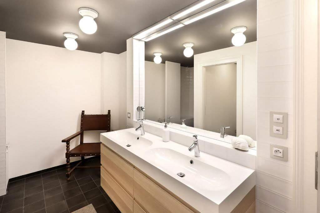Design Loft 2 Minutes To Wenceslas Square Prag Exterior foto