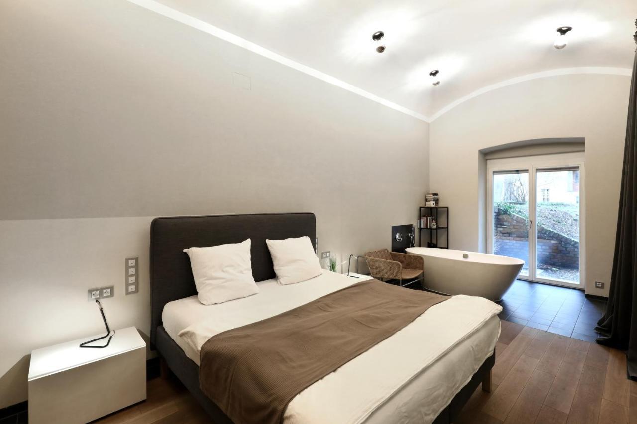 Design Loft 2 Minutes To Wenceslas Square Prag Exterior foto