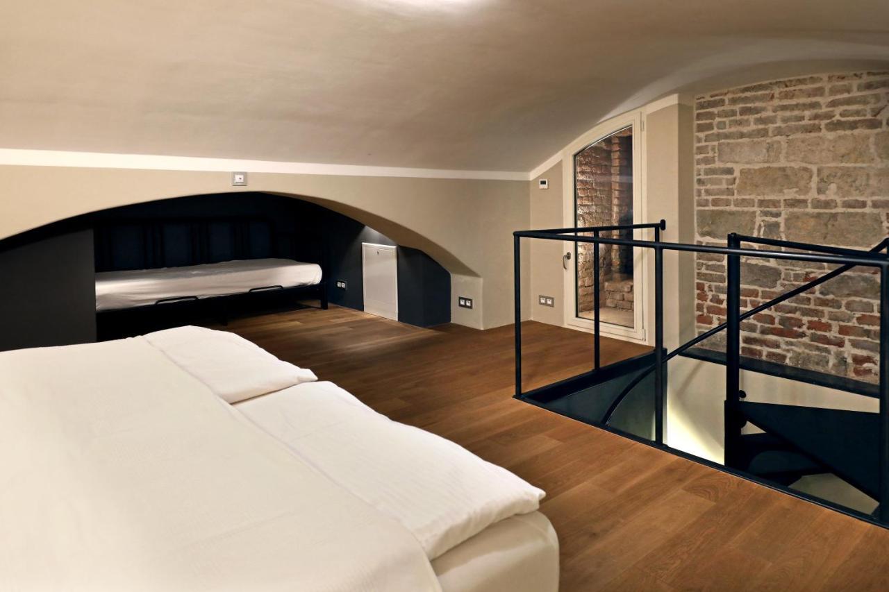 Design Loft 2 Minutes To Wenceslas Square Prag Exterior foto